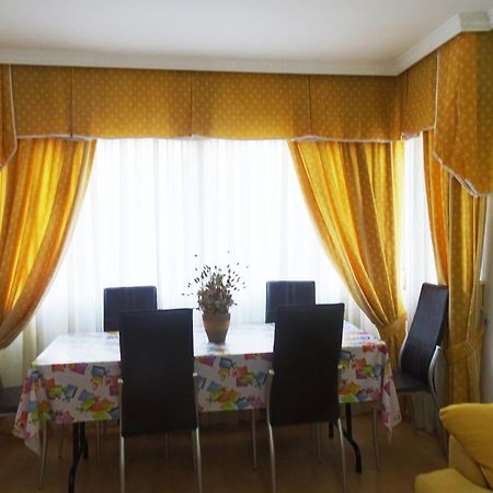 Apartamento En Alcalá De Henares Exterior foto